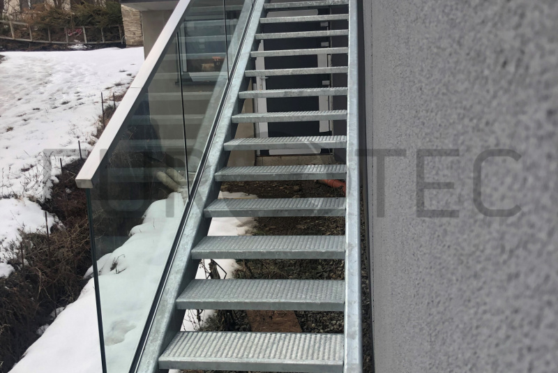 Schody / Exteriérové schody - foto
