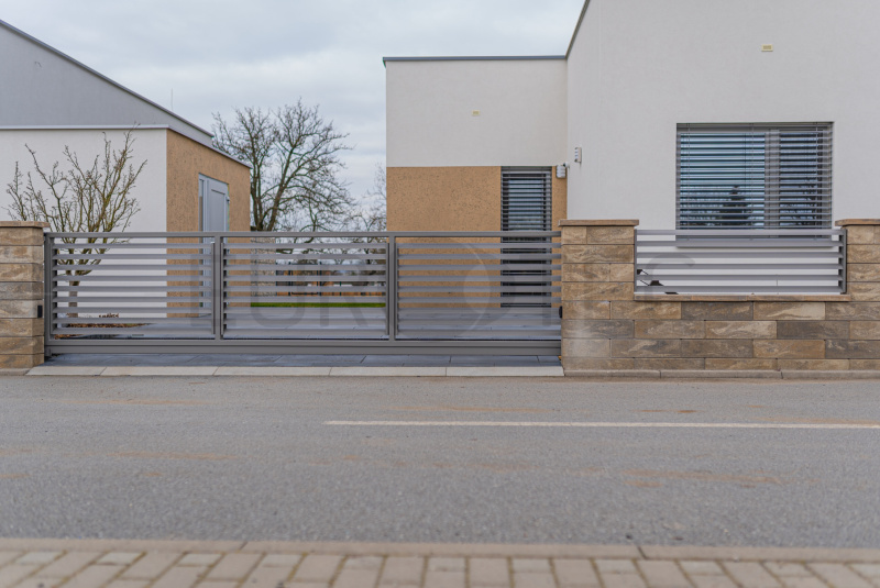 Brány a ploty / HLINÍKOVÉ - foto Brány a ploty / HLINÍKOVÉ - foto