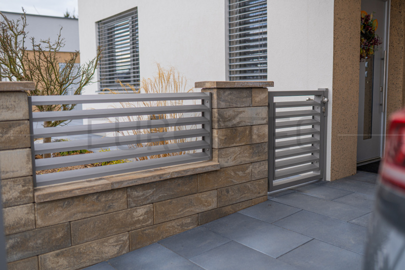 Brány a ploty / HLINÍKOVÉ  - foto Brány a ploty / HLINÍKOVÉ  - foto