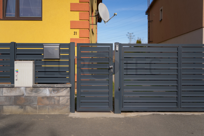 Brány a ploty / HLINÍKOVÉ - foto Brány a ploty / HLINÍKOVÉ - foto