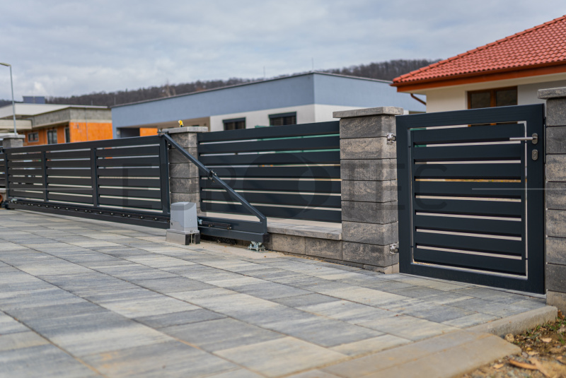 Brány a ploty / HLINÍKOVÉ - foto Brány a ploty / HLINÍKOVÉ - foto