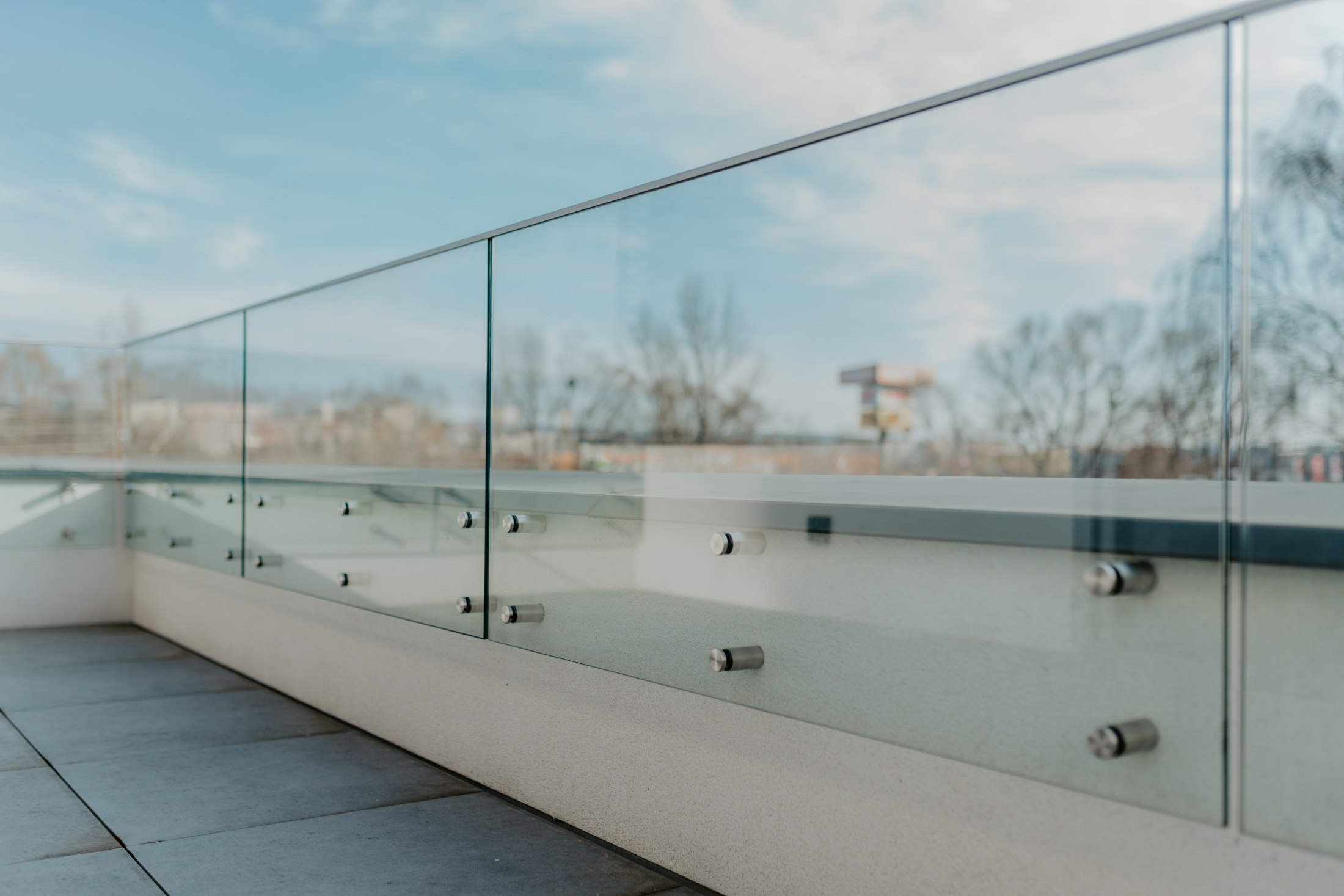 GLASGELÄNDER<br /> PERFEKTER LOOK