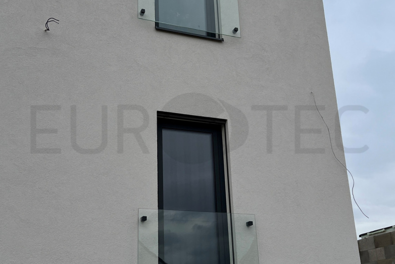 Zábradlia a balkóny / Francúzke okná - foto Zábradlia a balkóny / Francúzke okná - foto