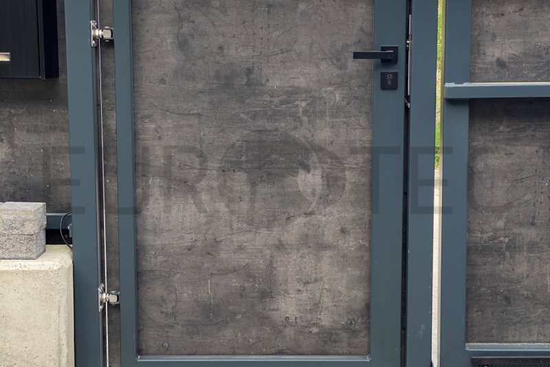 Brány a ploty / FUNDERMAX - foto Brány a ploty / FUNDERMAX - foto