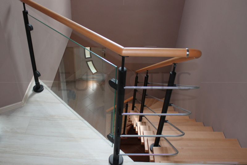 Zábradlia a balkóny / Madlá a atypy - foto Zábradlia a balkóny / Madlá a atypy - foto