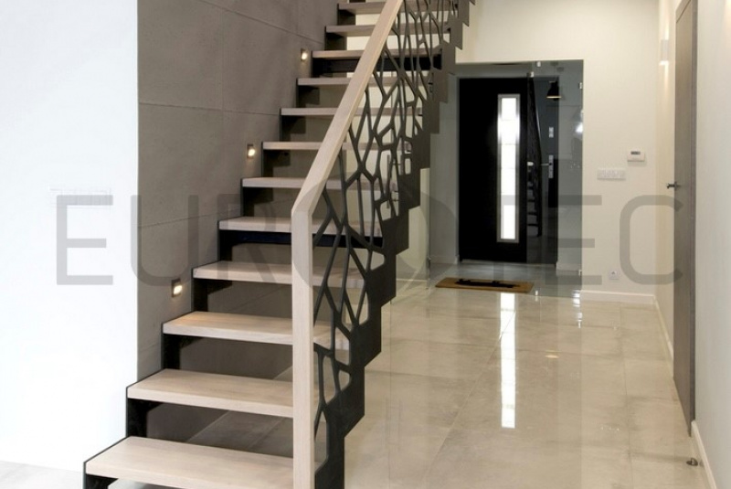 Schody / Nosníkové schody - foto Schody / Nosníkové schody - foto