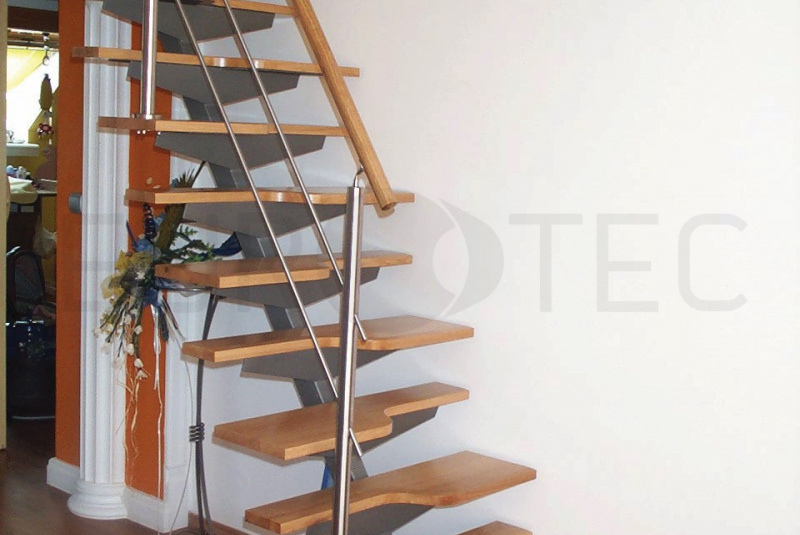 Schody / Nosníkové schody - foto Schody / Nosníkové schody - foto