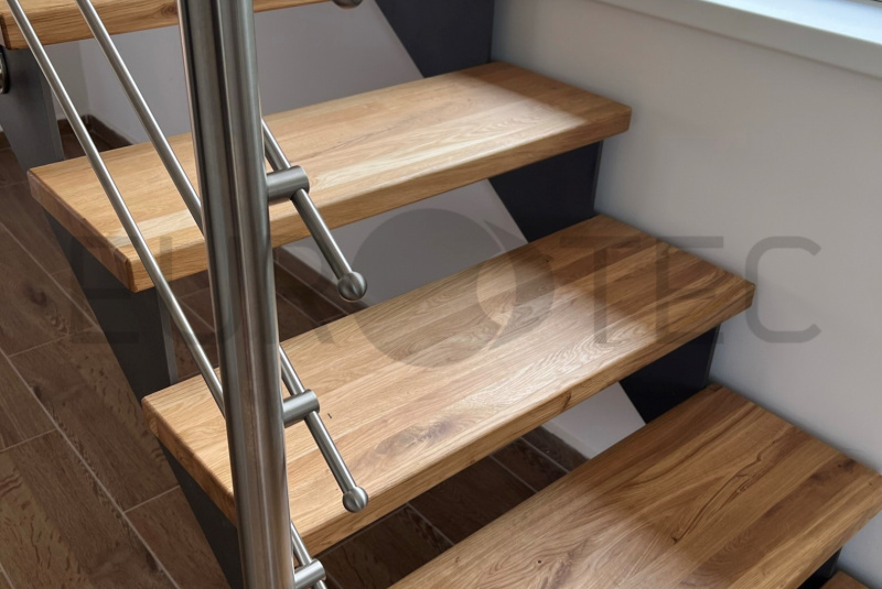 Schody / Nosníkové schody - foto Schody / Nosníkové schody - foto
