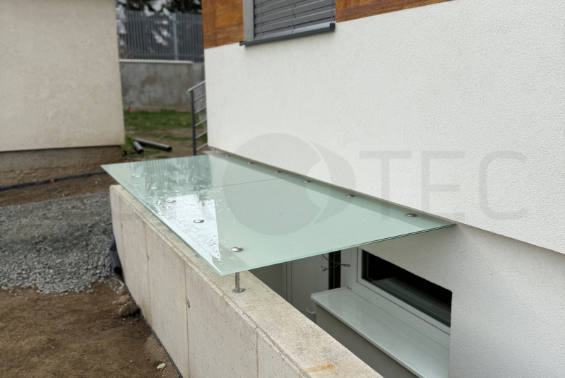 Prístrešky / Bez konštrukcie  - foto Prístrešky / Bez konštrukcie  - foto