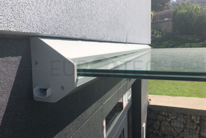 Prístrešky / Bez konštrukcie  - foto Prístrešky / Bez konštrukcie  - foto