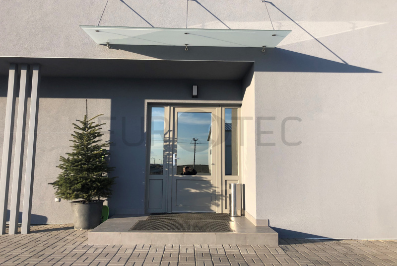 Prístrešky / Bez konštrukcie  - foto Prístrešky / Bez konštrukcie  - foto