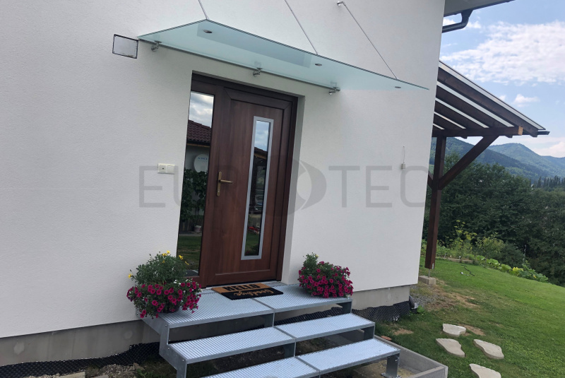 Prístrešky / Bez konštrukcie  - foto Prístrešky / Bez konštrukcie  - foto