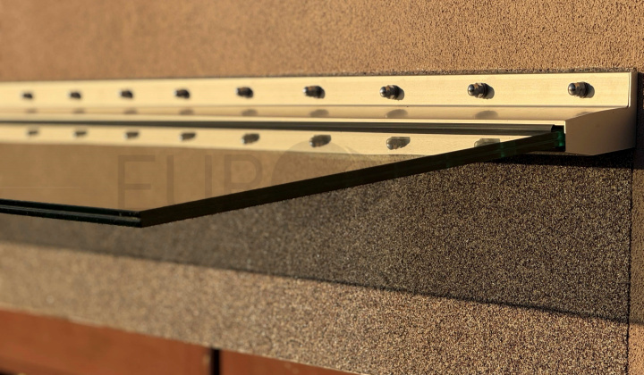 PRÍSTREŠOK BEZ KONŠTRUKCIE