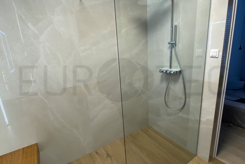 Sklenené systémy / SPRCHOVÉ KÚTY - foto Sklenené systémy / SPRCHOVÉ KÚTY - foto