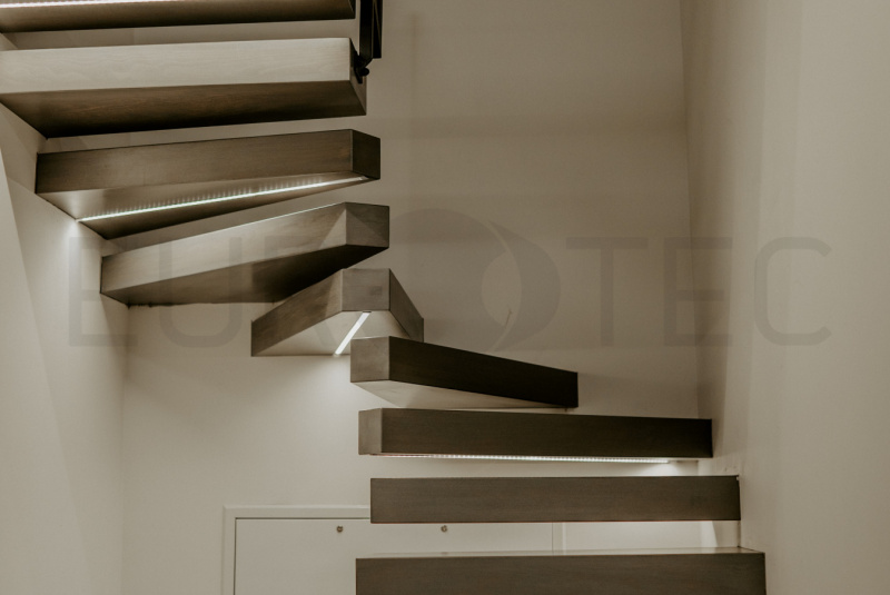 Schody / Samonosné schody - foto