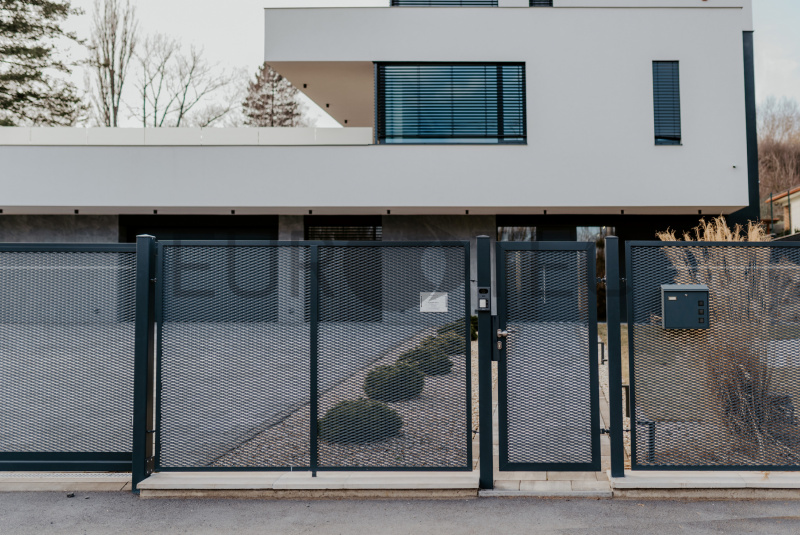 Brány a ploty / ŤAHOKOV - foto Brány a ploty / ŤAHOKOV - foto