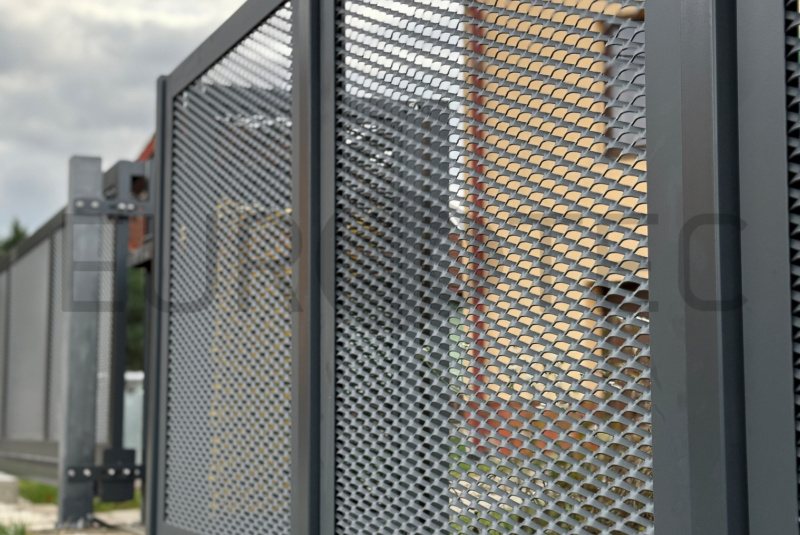 Brány a ploty / ŤAHOKOV - foto Brány a ploty / ŤAHOKOV - foto