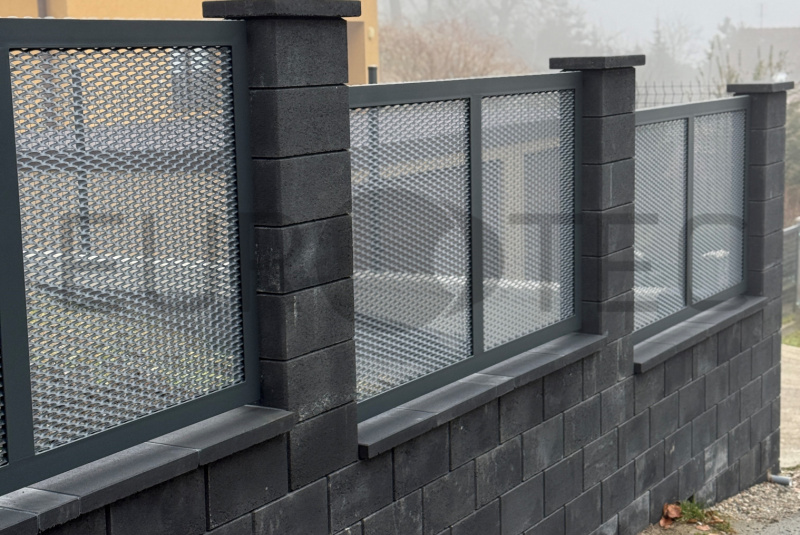 Brány a ploty / ŤAHOKOV - foto Brány a ploty / ŤAHOKOV - foto