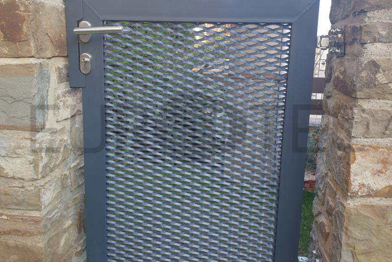 Brány a ploty / ŤAHOKOV - foto Brány a ploty / ŤAHOKOV - foto