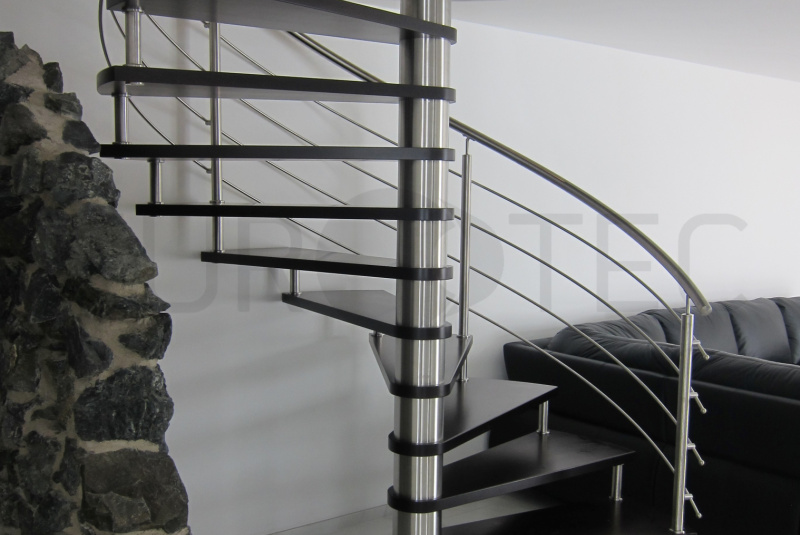 Schody / Točité schody  - foto