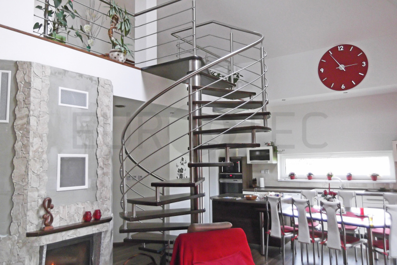 Schody / Točité schody - foto Schody / Točité schody - foto