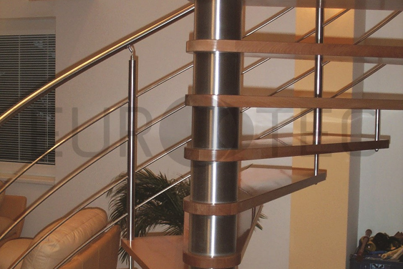 Schody / Točité schody - foto Schody / Točité schody - foto