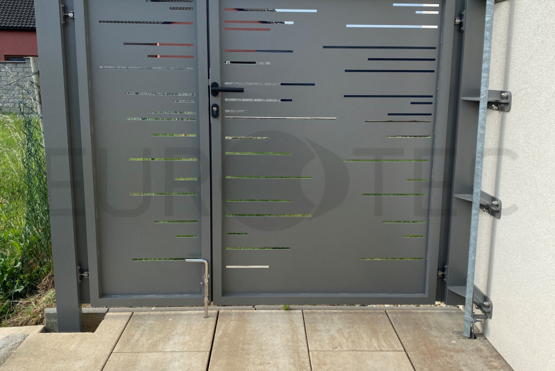 Brány a ploty / VYPAĽOVANÉ - foto Brány a ploty / VYPAĽOVANÉ - foto