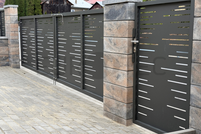 Brány a ploty / VYPAĽOVANÉ - foto Brány a ploty / VYPAĽOVANÉ - foto