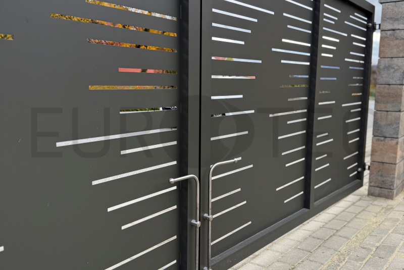 Brány a ploty / VYPAĽOVANÉ - foto Brány a ploty / VYPAĽOVANÉ - foto