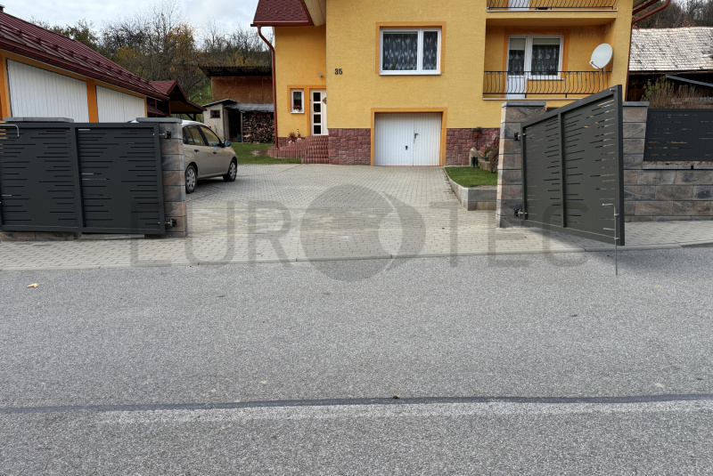 Brány a ploty / VYPAĽOVANÉ - foto Brány a ploty / VYPAĽOVANÉ - foto