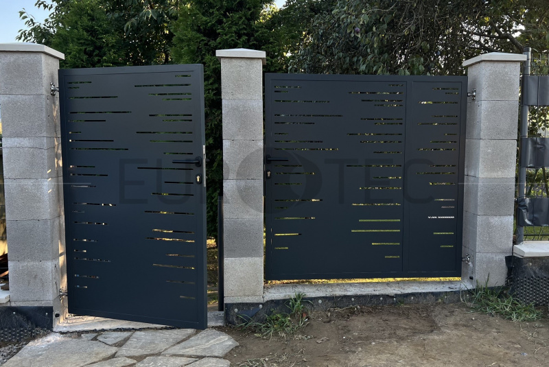 Brány a ploty / VYPAĽOVANÉ - foto Brány a ploty / VYPAĽOVANÉ - foto