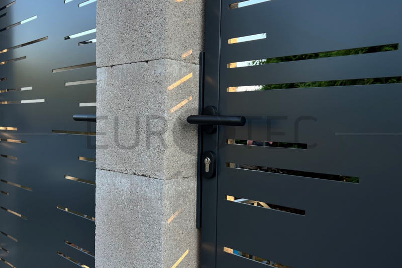 Brány a ploty / VYPAĽOVANÉ - foto Brány a ploty / VYPAĽOVANÉ - foto