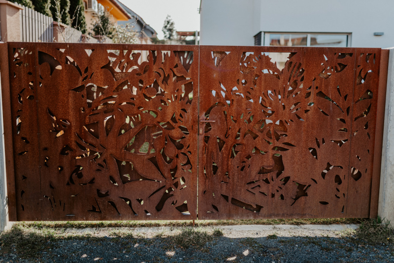 Brány a ploty / VYPAĽOVANÉ - foto Brány a ploty / VYPAĽOVANÉ - foto