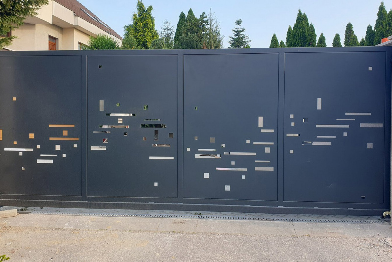 Brány a ploty / VYPAĽOVANÉ - foto Brány a ploty / VYPAĽOVANÉ - foto