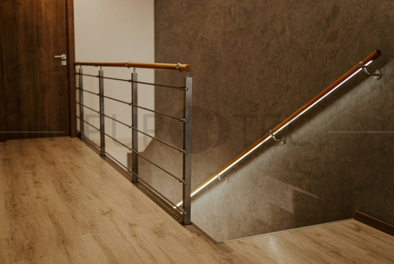 Zábradlia a balkóny / Prútová výplň - foto Zábradlia a balkóny / Prútová výplň - foto