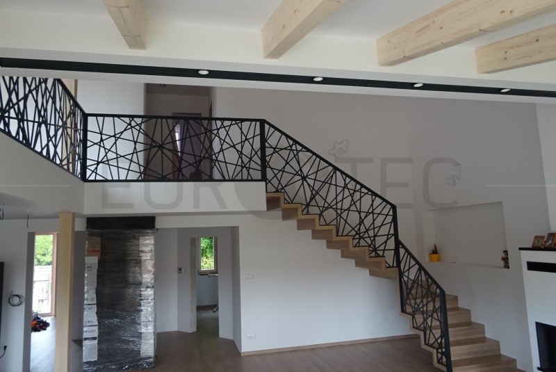 Zábradlia a balkóny / Železné - Moderné - foto Zábradlia a balkóny / Železné - Moderné - foto