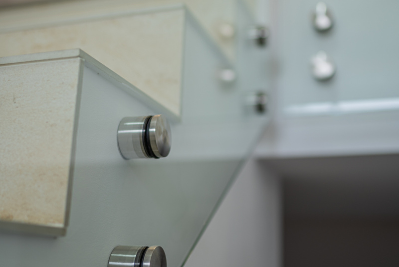 Zábradlia a balkóny / Sklenené - Terče - foto Zábradlia a balkóny / Sklenené - Terče - foto