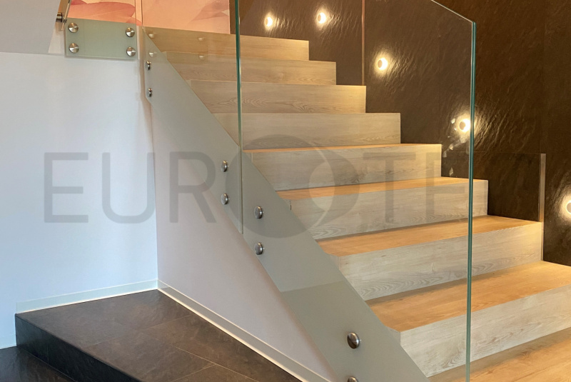 Zábradlia a balkóny / Sklenené - Terče - foto Zábradlia a balkóny / Sklenené - Terče - foto