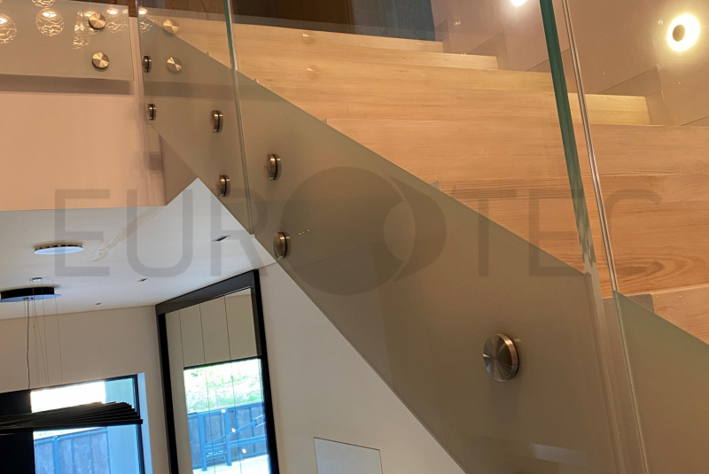 Zábradlia a balkóny / Sklenené - Terče - foto Zábradlia a balkóny / Sklenené - Terče - foto